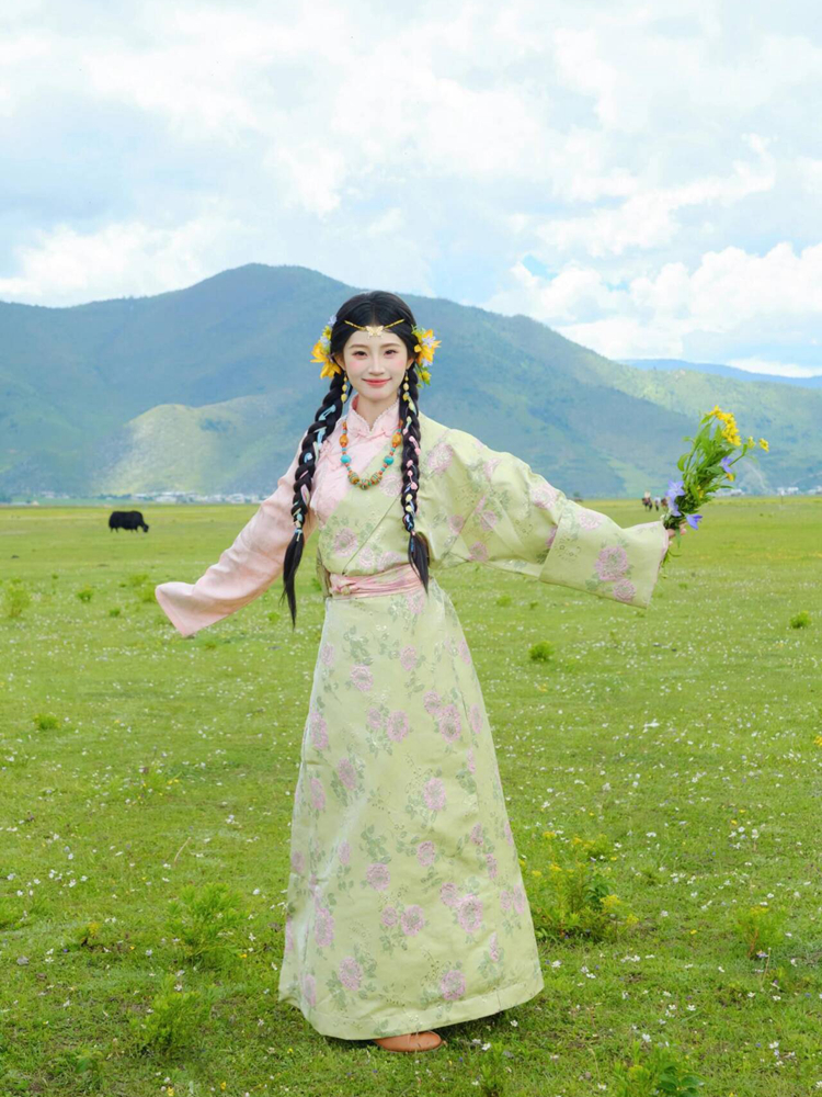 Ethnic Clothing & Online Fashion Store Khaadi Uk - Pakaian Etnis Tibet Hijau Baru 2026