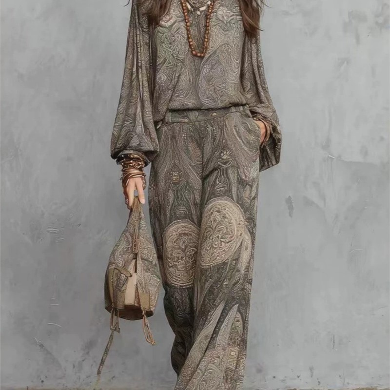 Ethnic Fashion Collection - Set Dua Potong Motif Paisley Boho