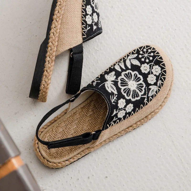 Sepatu Wanita Gaya China-Chic, - Ethnic Chic Fashion ulasan dan harga