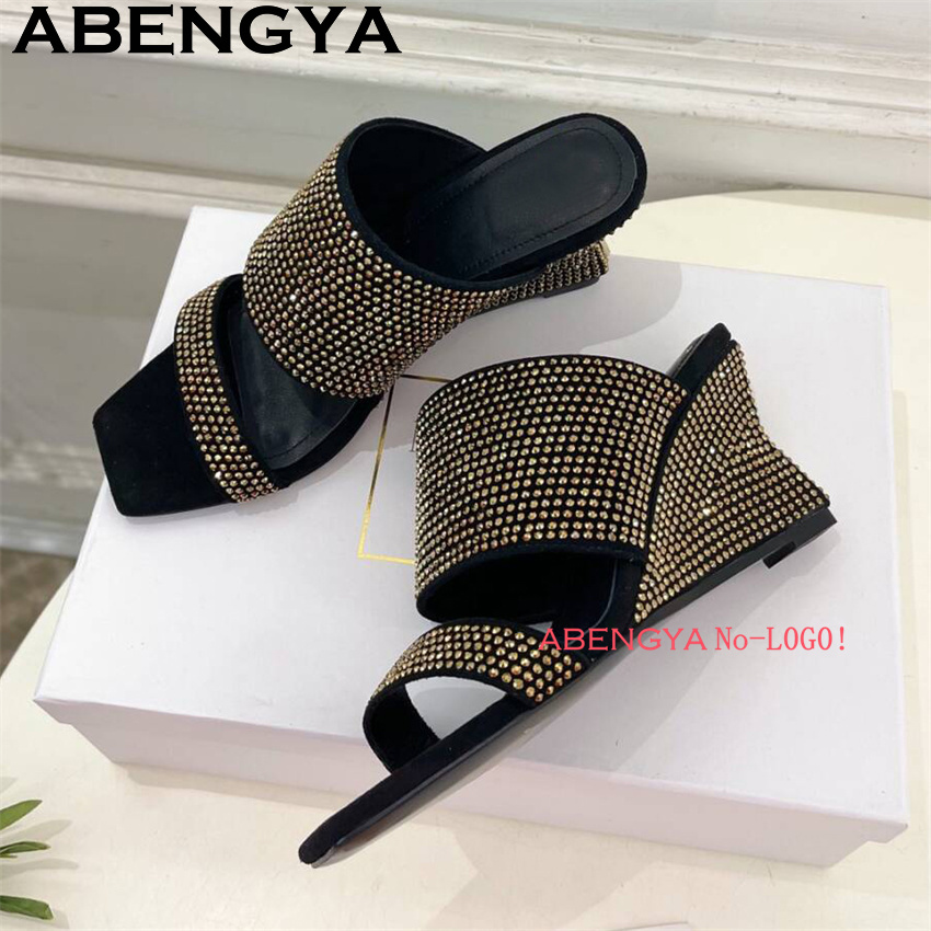 Sandal Hak Wedge Berlian Imita - Ethnic Fashion Week ulasan dan harga