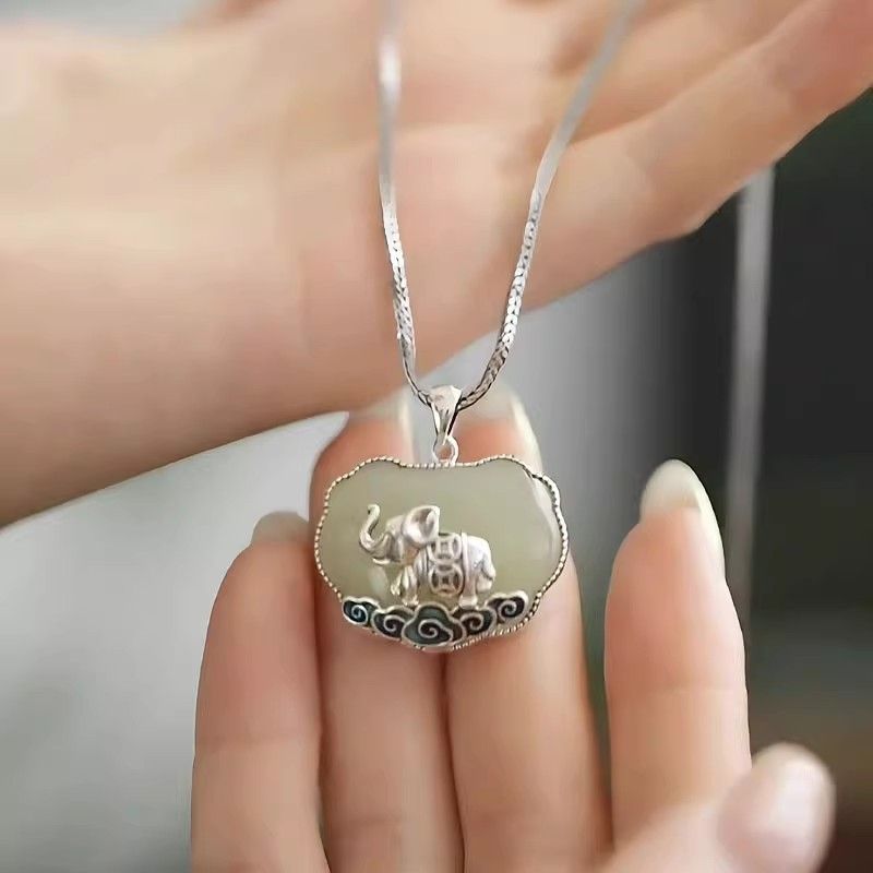 Liontin Gajah Awan Cloisonne P - Ethnic Contemporary Fashion ulasan dan harga