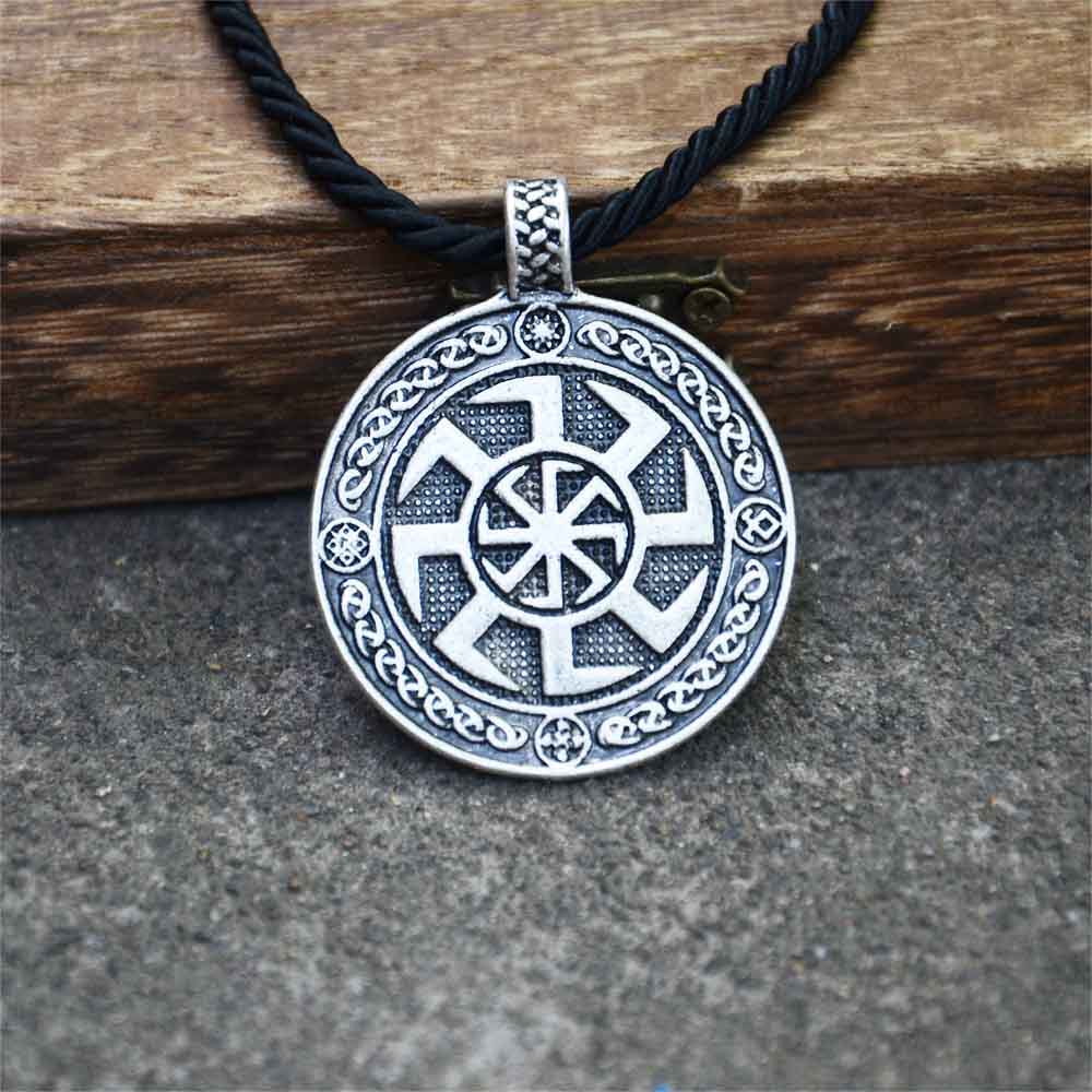 Liontin Kolovrat Retro Slavic  - Ethnic Fashion World ulasan dan harga
