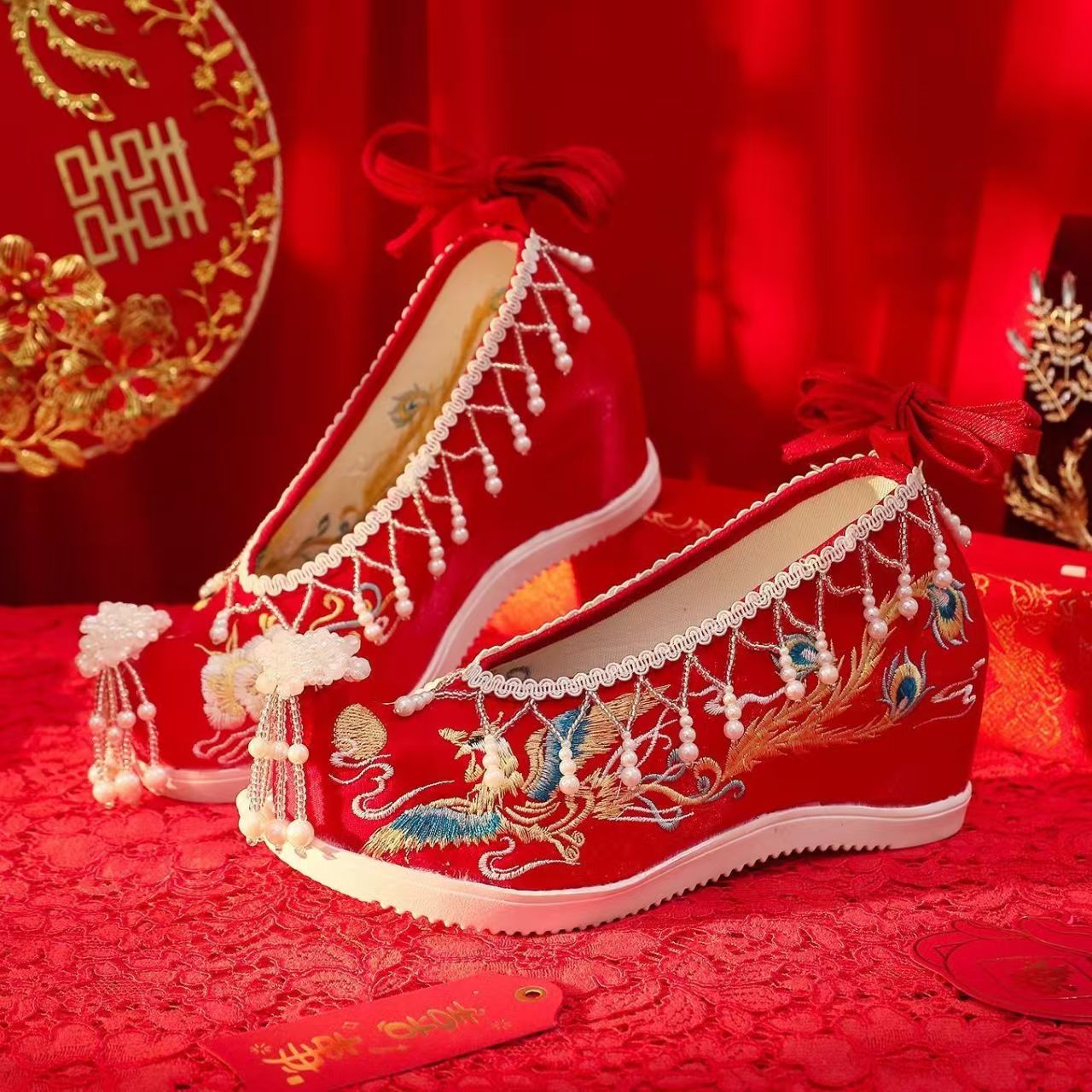 Sepatu Pengantin Wanita Merah  - Ethnic Style ulasan dan harga