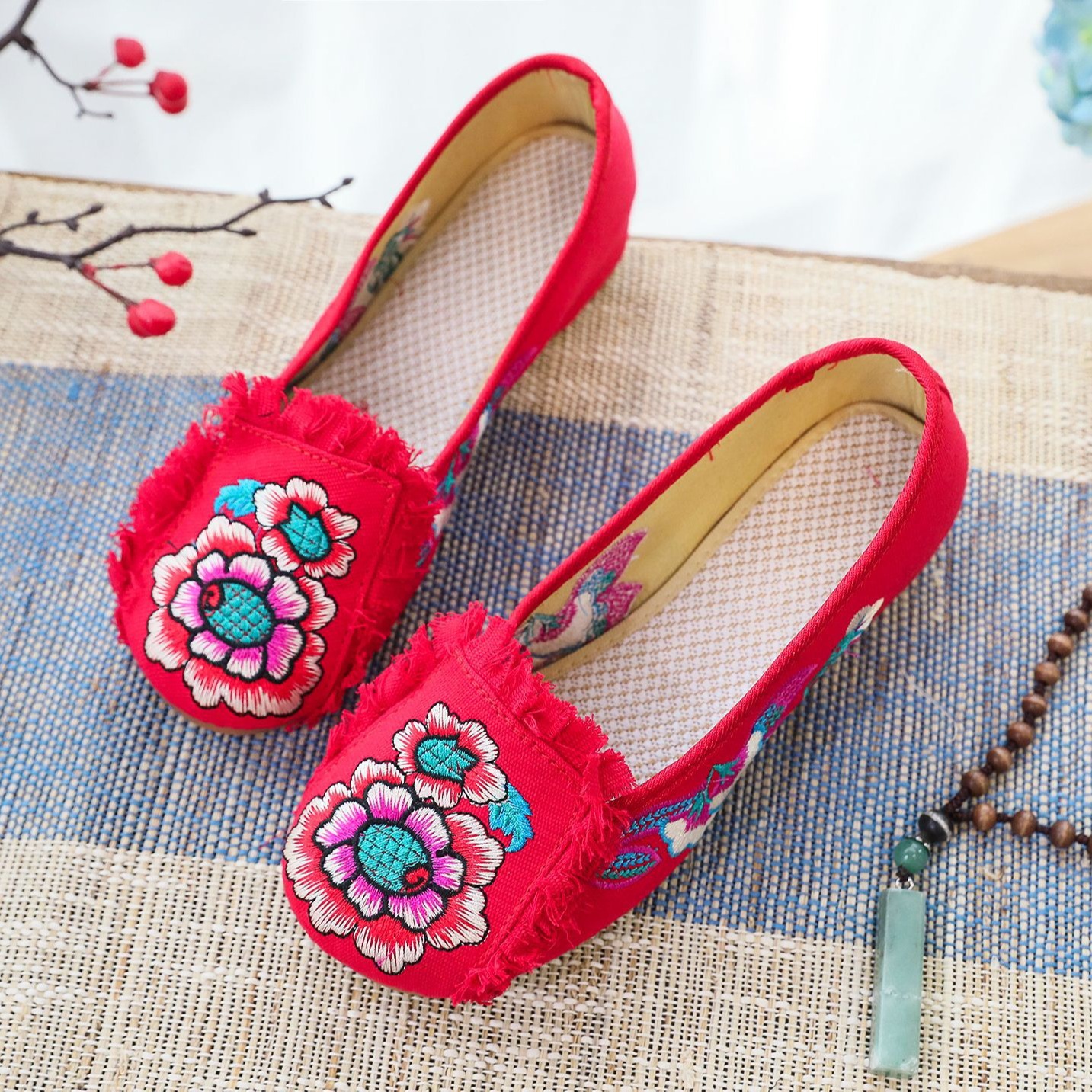 Sepatu Tenun Wanita Sepatu Bor - Ethnic Style ulasan dan harga