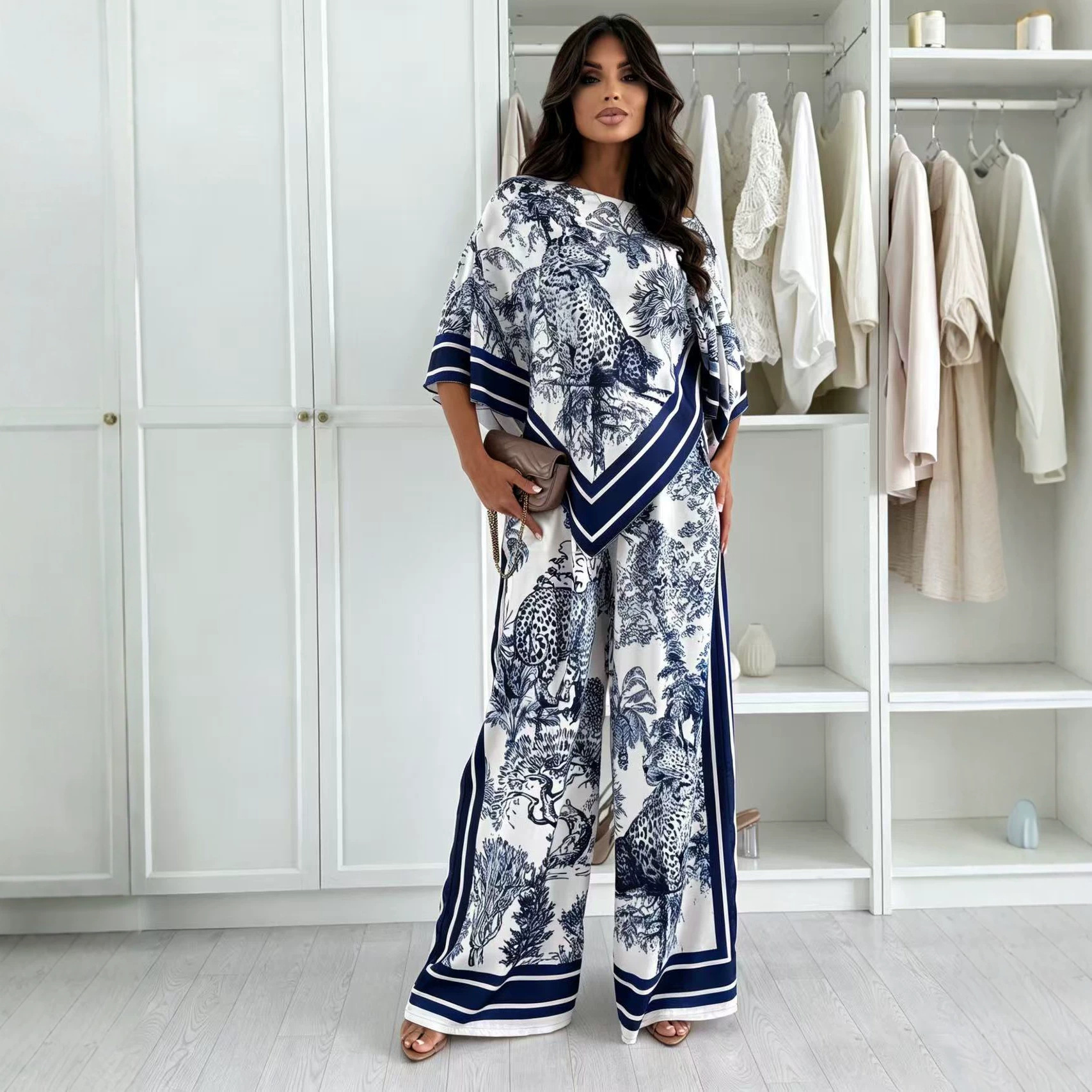 Set Pakaian Wanita Musim Semi  - Ethnic Fashion Collection ulasan dan harga