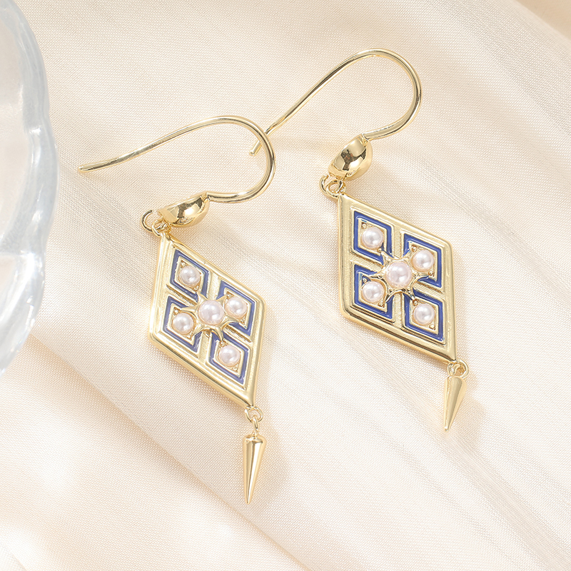 Anting-anting liontin enamel m - Ethnic Chic Fashion ulasan dan harga